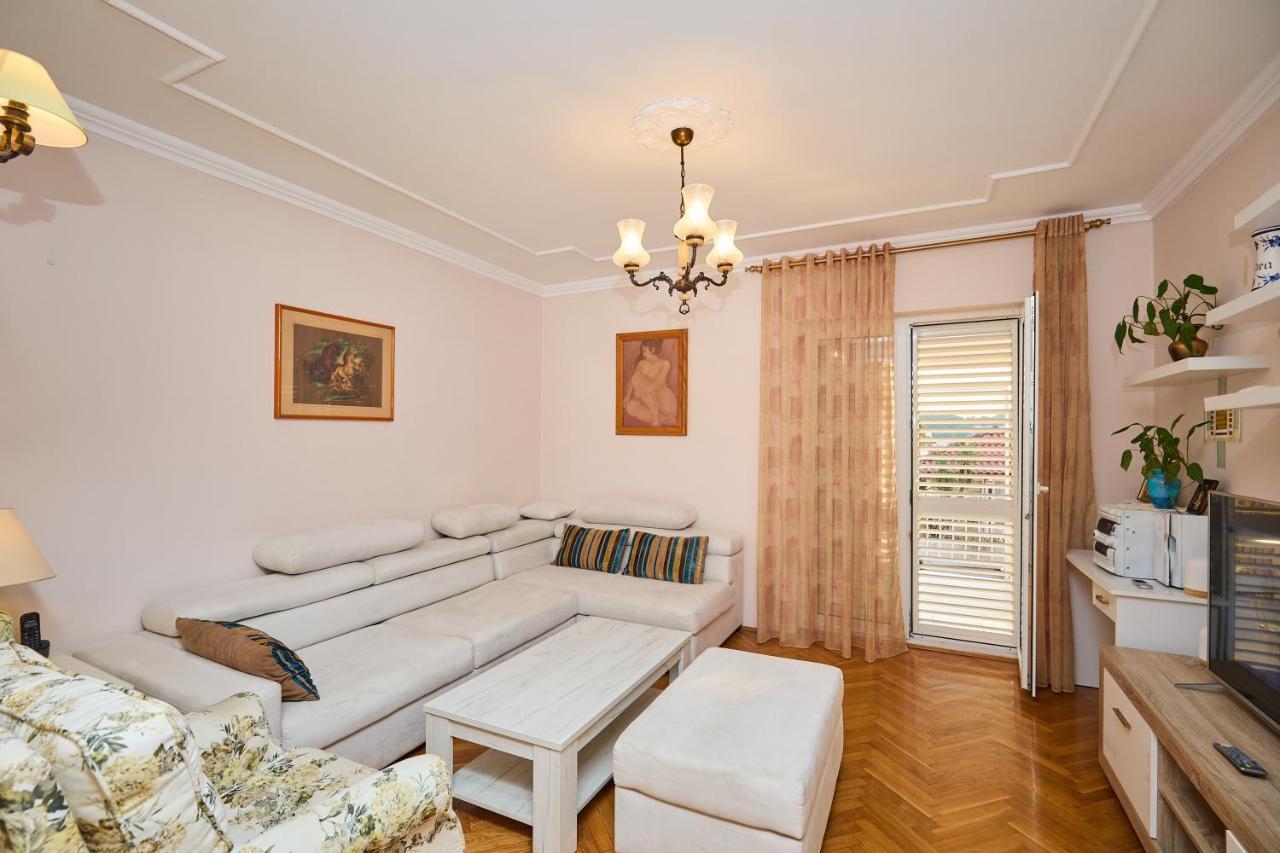 Apartment Ammor With Free Parking Ragusa Esterno foto